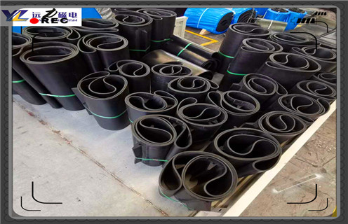 帶式除鐵器，河北帶式除鐵器皮帶維護_安裝_河北帶式除鐵器皮帶維護跑偏原因及如何調_刮板價格