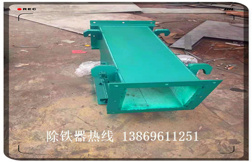 管道式除鐵器，云南管道式除鐵器廠家_遠力云南管道式除鐵器廠家應用安裝示意圖型12000高斯_可定制工作原理