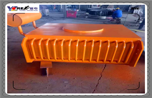 油浸盤式除鐵器,貴州油浸盤式除鐵器_規格型號_貴州油浸盤式除鐵器適用范圍的工作原理 油浸盤式除鐵器,貴州油浸盤式除鐵器_規格型號_貴州油浸盤式除鐵器適用范圍的工作原理